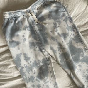 Richer poorer Women's Recycled Fleece Classic Sweatpant - size M